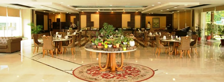 2606/Opulent by Fern N Petals - 03.jpg